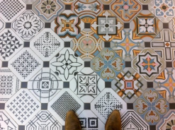 Vives Azulejos Y Gres Carrelage Octogonal Décoré 20x20 Mat Et Cabochons MUSICHALLS - 1m² -Carreaux De Ciment Imitation Soldes carrelage octogonal decore 20x20 mat et cabochons musichalls 1m 3